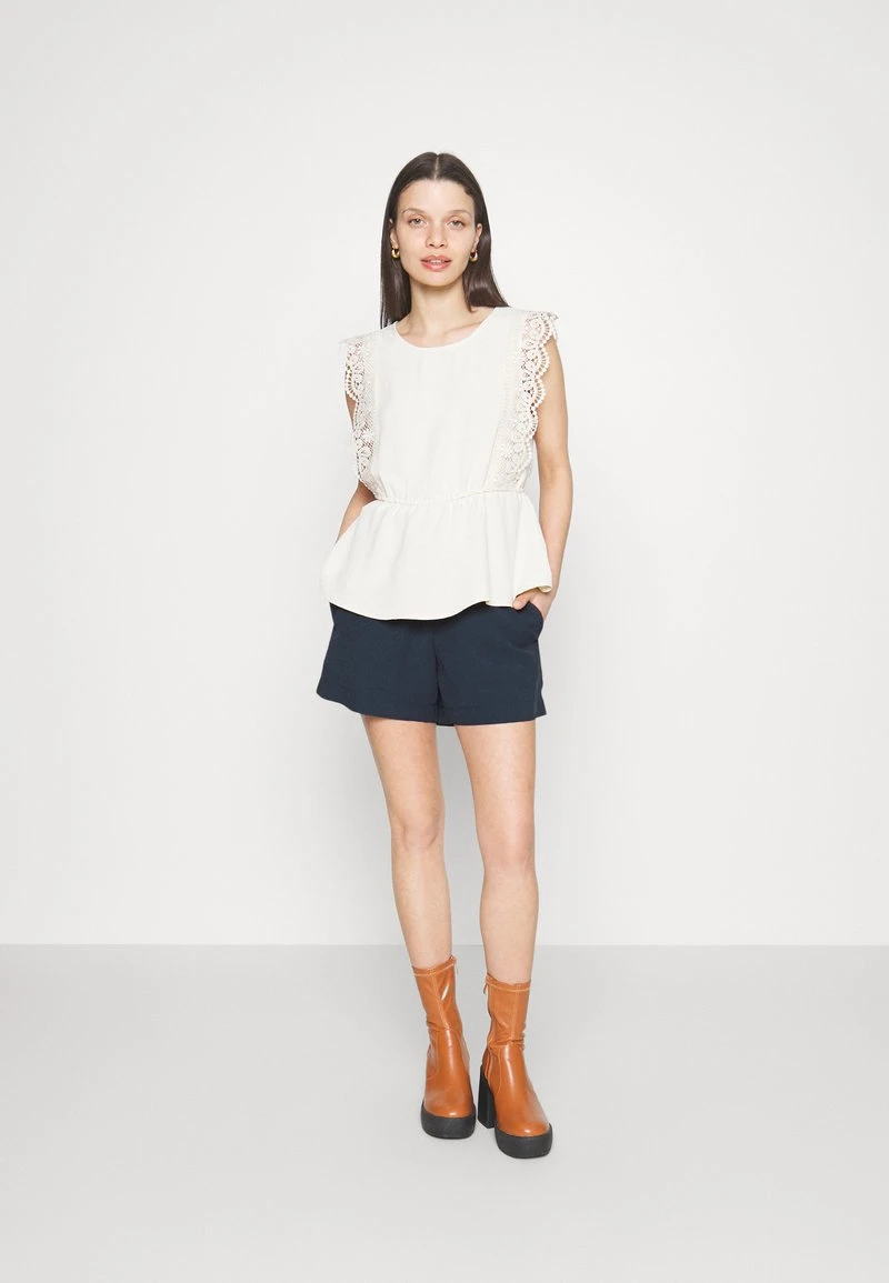 Vero Moda Petite VMCARMEN LOOSE - Shorts - Navy Blazer 2 Vero Moda Petite VMCARMEN LOOSE - Shorts - Navy Blazer – Bild 2