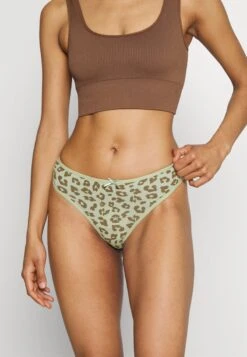 Vero Moda VMBETTY STRING 5 PACK - String - Reseda Comb -Vero Moda Verkäufe 8684b4eed9494bb889860c6f3292a04d