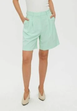 Vero Moda Shorts - Brook Green