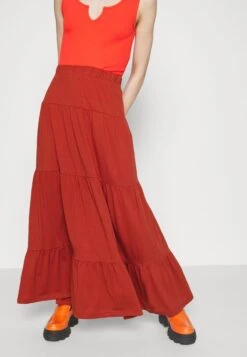 Vero Moda Petite VMMIA SKIRT - Maxirock - Red -Vero Moda Verkäufe 8f969aefc9eb4322a722905882af8f81
