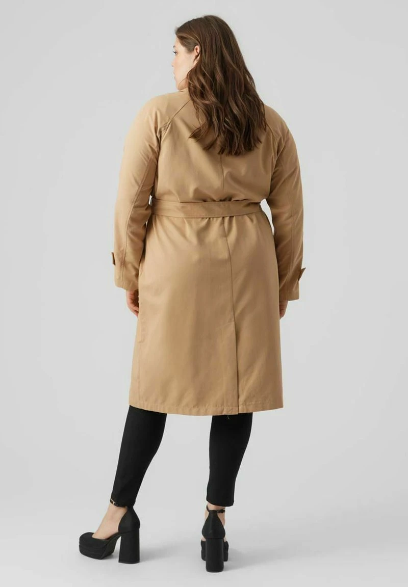 Vero Moda Curve Trenchcoat - Tannin 3 Vero Moda Curve Trenchcoat - Tannin – Bild 3