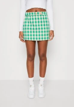 Vero Moda VMBREELIL SKIRT - Minirock - Bright Green/birch