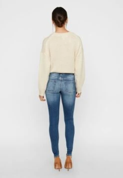 Vero Moda VMLUX NORMAL WAIST - Jeans Skinny Fit - Blue Denim 8 Vero Moda VMLUX NORMAL WAIST - Jeans Skinny Fit - Blue Denim -Vero Moda Verkäufe 9a0821c9064444888666d6528d69395f