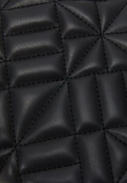 Vero Moda VMMILLO SHOULDER BAG - Handtasche - Black -Vero Moda Verkäufe 9cfd1077c2e34e5985f54a12b62bce3b