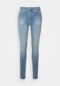 Vero Moda Tall VMPEACH - Jeans Skinny Fit - Light Blue Denim