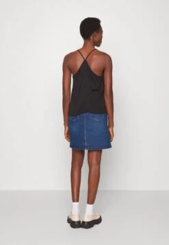 Vero Moda Tall VMPETRA SHORT DENIM SKIRT - Jeansrock - Medium Blue Denim 8 Vero Moda Tall VMPETRA SHORT DENIM SKIRT - Jeansrock - Medium Blue Denim -Vero Moda Verkäufe acb990cea18f42e69796fcb79f750843
