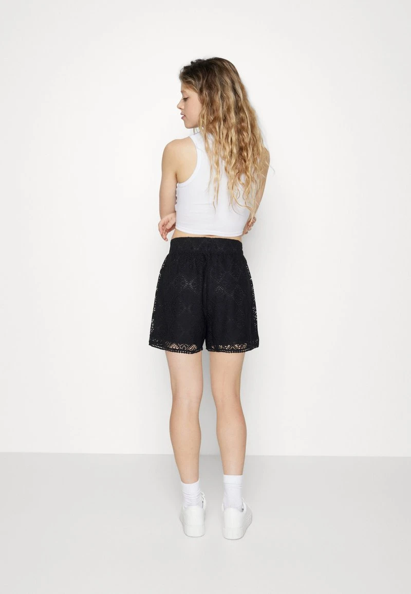 Vero Moda VMMAYA - Shorts - Black 3 Vero Moda VMMAYA - Shorts - Black – Bild 3