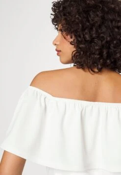 Vero Moda VMDORTY OFF SHOULDER SHORT - Bluse - Snow White -Vero Moda Verkäufe b0894f71ad2247d181c28cfd489206bd