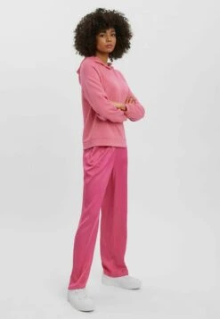 Vero Moda Verkäufe -Vero Moda Verkäufe bcd84ae6bbe24847abdbc288e165a98e