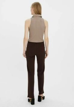 Vero Moda KURZES HALBREISSVERSCHLUSS - Poloshirt - Roasted Cashew 8 Vero Moda KURZES HALBREISSVERSCHLUSS - Poloshirt - Roasted Cashew -Vero Moda Verkäufe be05265981a242d6b2a246dd1ce48ac0