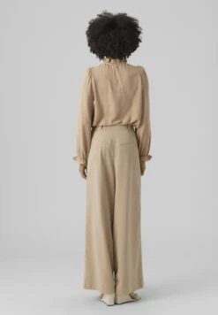 Vero Moda MIT LANGEN ÄRMELN - Bluse - Beige 9 Vero Moda MIT LANGEN ÄRMELN - Bluse - Beige -Vero Moda Verkäufe c319d4c2bac645538e0f7f0fae5e5a1b