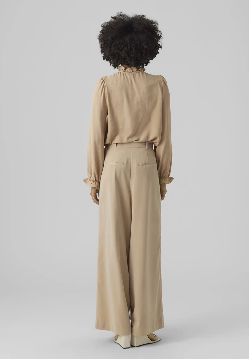 Vero Moda MIT LANGEN ÄRMELN - Bluse - Beige 4 Vero Moda MIT LANGEN ÄRMELN - Bluse - Beige – Bild 4