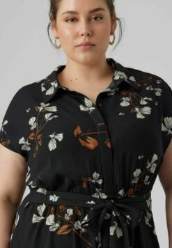 Vero Moda Curve VMNEWHALLIE - Blusenkleid - Black -Vero Moda Verkäufe c42373fc8bb1416088876b305479d607