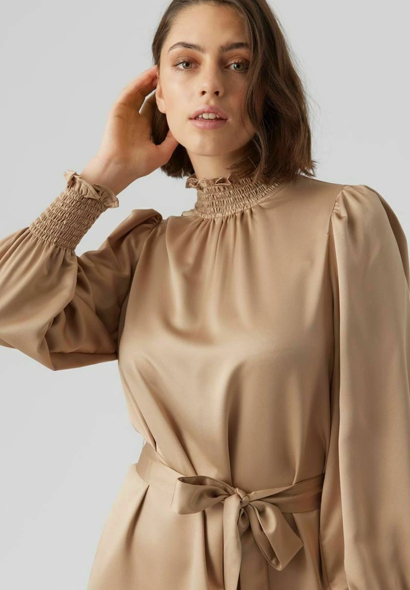 Vero Moda Cocktailkleid/festliches Kleid - Silver Mink 4 Vero Moda Cocktailkleid/festliches Kleid - Silver Mink – Bild 4