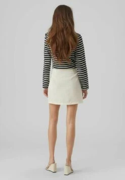 Vero Moda ROCK - A-Linien-Rock - Cannoli Cream -Vero Moda Verkäufe ca6bf5598c6a4a6eba70d8c412e53de3