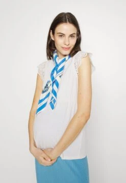 VMMCAIA - T-Shirt Print - Snow White 9 VMMCAIA - T-Shirt Print - Snow White -Vero Moda Verkäufe ce5128026d184ca1a48655d2bcbe4984