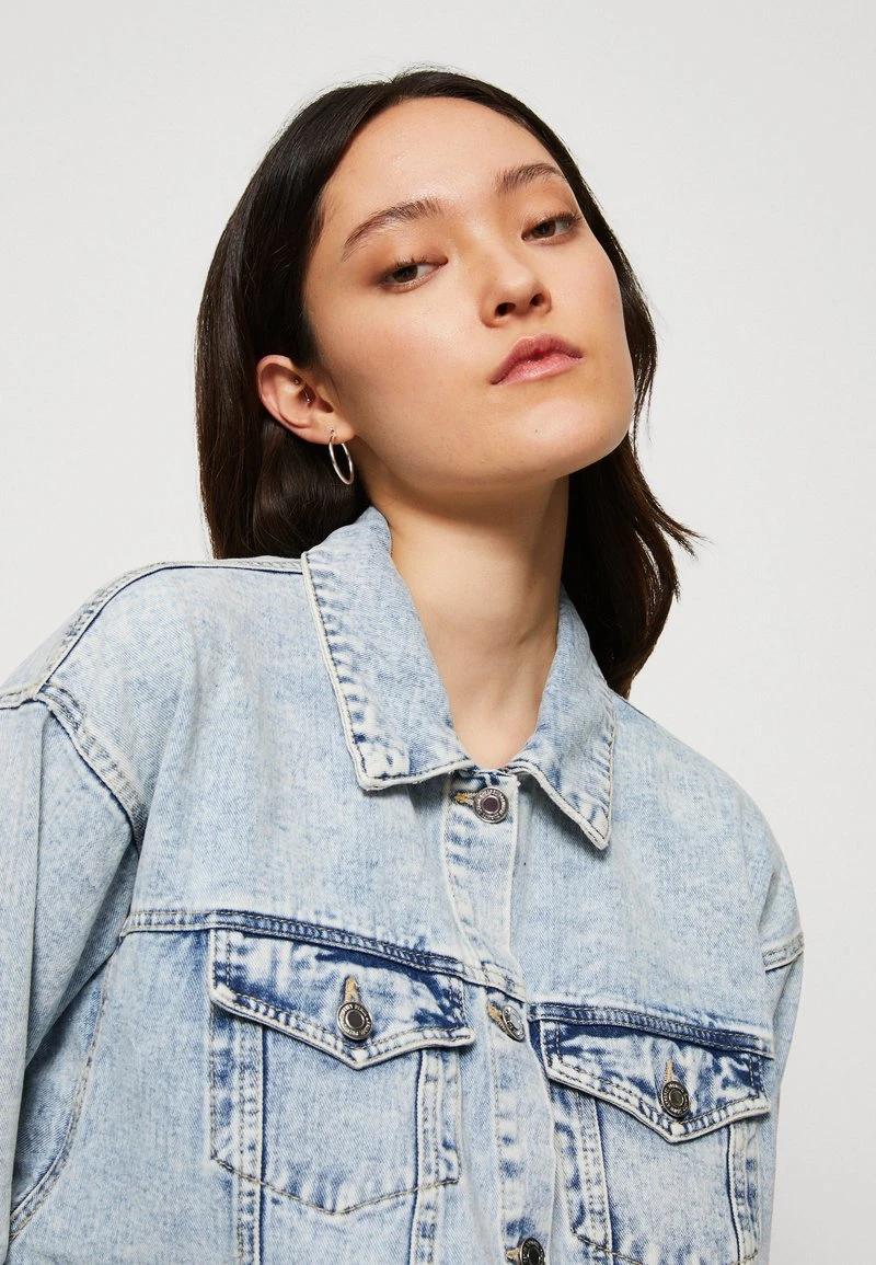 Vero Moda VMOLIVIA JACKET - Jeansjacke - Light Blue Denim 4 Vero Moda VMOLIVIA JACKET - Jeansjacke - Light Blue Denim – Bild 4