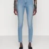 Vero Moda Tall VMSOPHIA - Jeans Skinny Fit - Light Blue