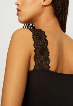 Vero Moda VMROSA - Top - Black 11 Vero Moda VMROSA - Top - Black -Vero Moda Verkäufe d74739dad73f4777b47f5fba223845f1