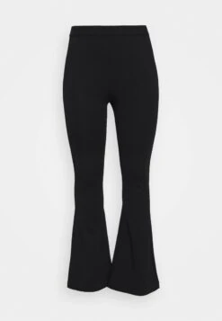 Vero Moda Curve VMKAMMA PANT - Stoffhose - Black -Vero Moda Verkäufe d8506435020d405f8c2488fa83fbd4aa