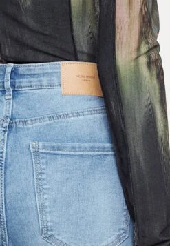 Vero Moda Tall VMSOPHIA - Jeans Skinny Fit - Light Blue -Vero Moda Verkäufe decae479d5574906b15ca439586a4710