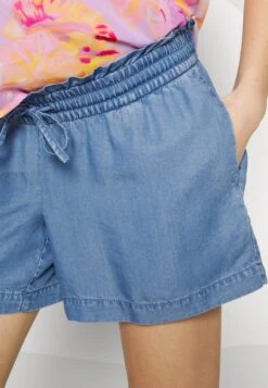 VMMLILIANA PULL ON NEW - Shorts - Medium Blue Denim 10 VMMLILIANA PULL ON NEW - Shorts - Medium Blue Denim -Vero Moda Verkäufe df012658f4624622b91caa9fe34e7283