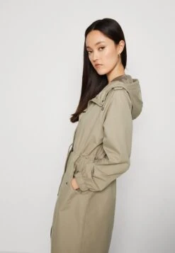 Vero Moda VMPERNILLEALISON COAT - Parka - Laurel Oak -Vero Moda Verkäufe e30857875090422dbdb3c9f85b1304ab
