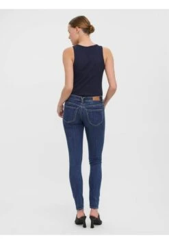 Vero Moda VMLYDIA - Jeans Skinny Fit - Dark Blue Denim 8 Vero Moda VMLYDIA - Jeans Skinny Fit - Dark Blue Denim -Vero Moda Verkäufe e373d9aaea86454cbfa0ccb6e3c3ee09