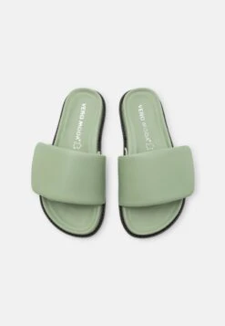 Vero Moda VMMIRO - Pantolette Flach - Reseda -Vero Moda Verkäufe e5457c882c5848fb8edad4b73fd271ac