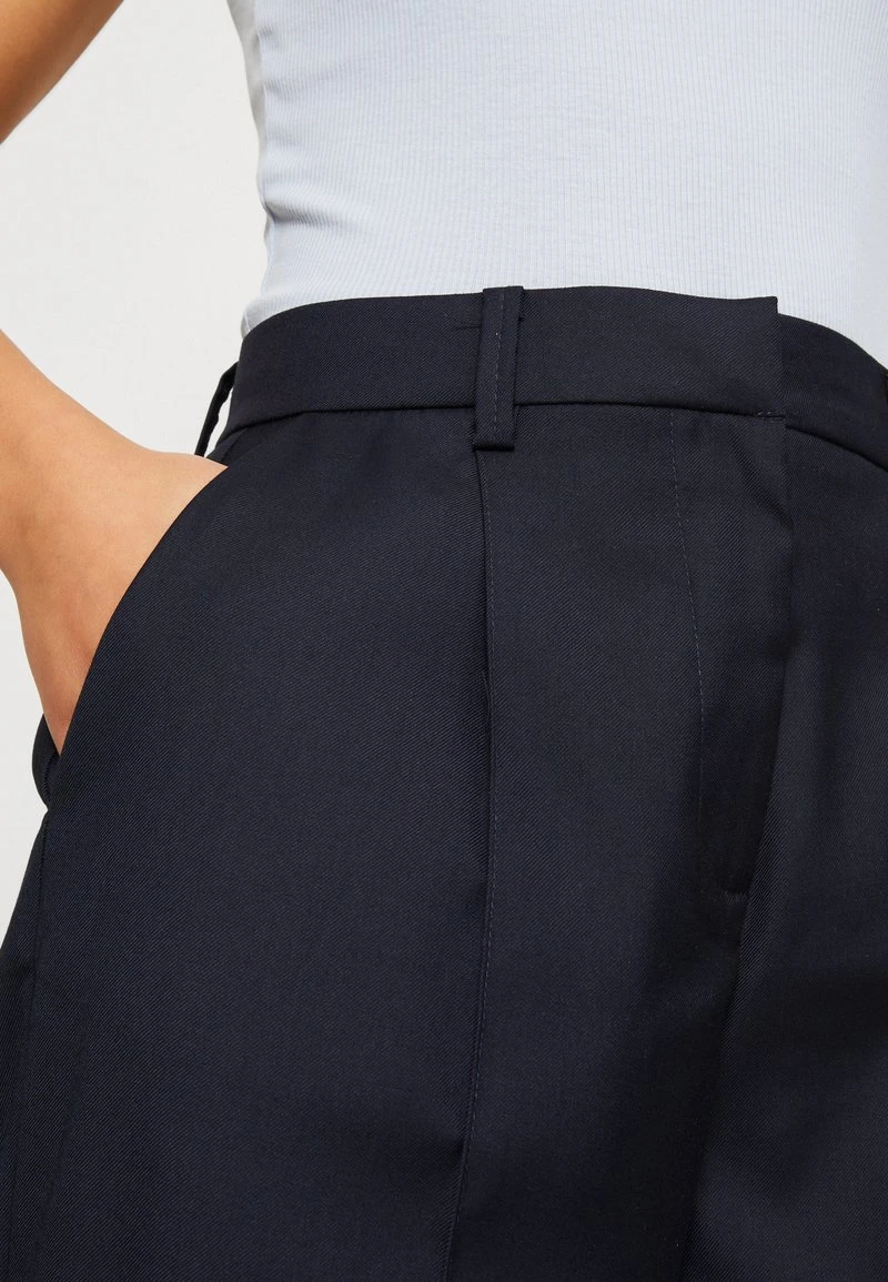 Vero Moda VMNIMILEA STRAIGHT PANT - Stoffhose - Navy Blazer 4 Vero Moda VMNIMILEA STRAIGHT PANT - Stoffhose - Navy Blazer – Bild 4