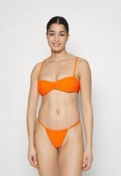 Vero Moda VMMEERA SET - Bikini - Scarlet Ibis
