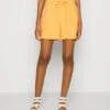 Vero Moda VMCARMEN LOOSE - Shorts - Mock Orange