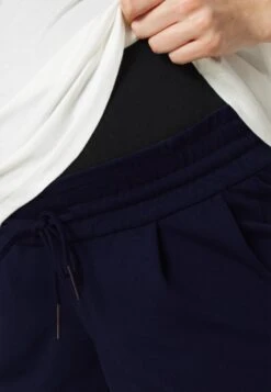 VMMEVA SHORT RUFFLE NEW - Shorts - Dunkelblau -Vero Moda Verkäufe ebbac897191c47969e572b93efe62ea8