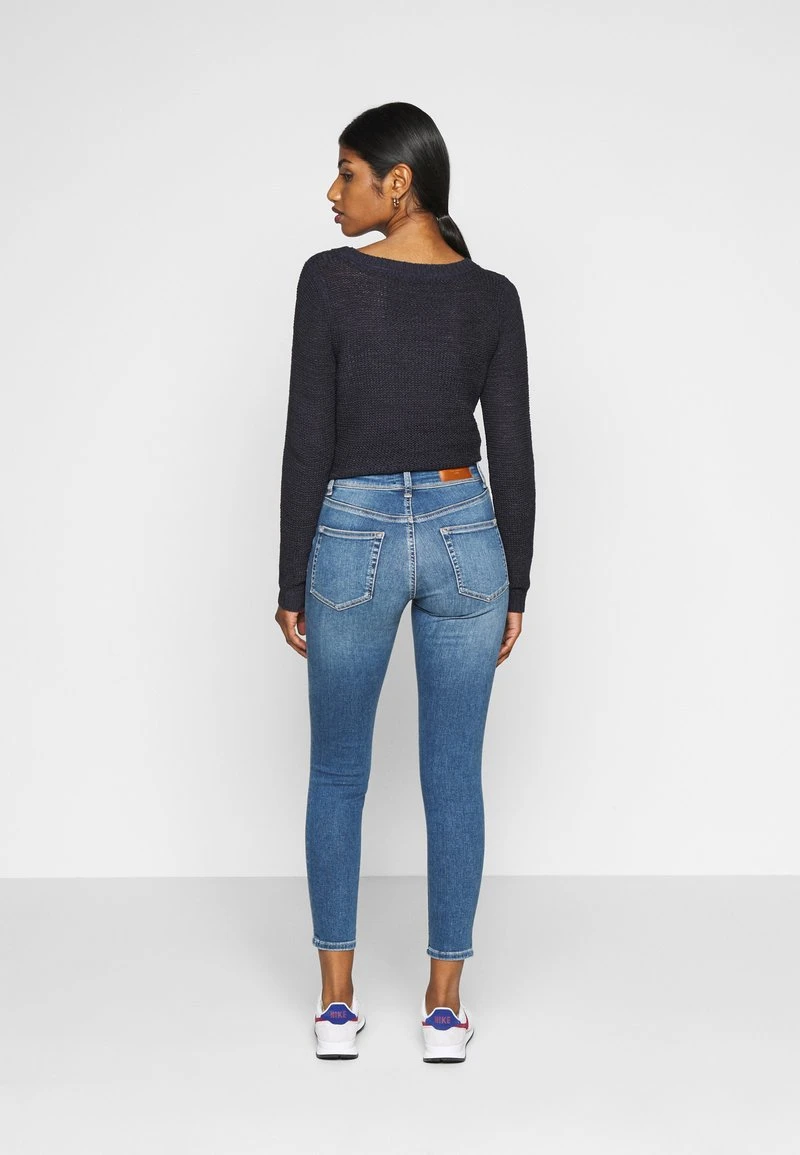 Vero Moda Petite VMLUX - Jeans Slim Fit - Medium Blue Denim 3 Vero Moda Petite VMLUX - Jeans Slim Fit - Medium Blue Denim – Bild 3