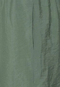 Vero Moda VMLENA - Shorts - Laurel Wreath -Vero Moda Verkäufe f055e42f9c1f4e51ac982f1892d8543c