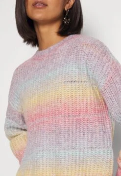 Vero Moda VMBEGONIA O NECK - Strickpullover - Reseda/toadstool/golden Cream/nugget -Vero Moda Verkäufe f225622fe3834334baf4480e109fb7da