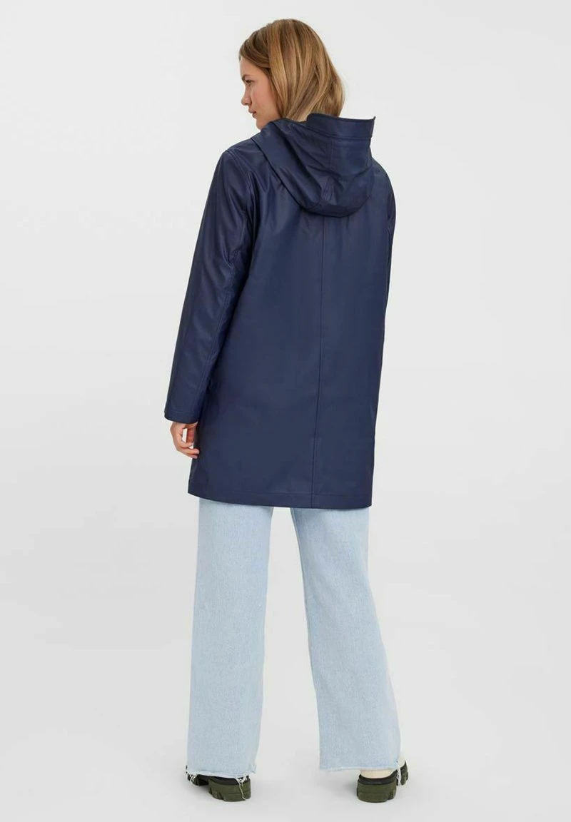 Vero Moda VMASTA COATED NOOS - Regenjacke / Wasserabweisende Jacke - Navy Blazer 3 Vero Moda VMASTA COATED NOOS - Regenjacke / Wasserabweisende Jacke - Navy Blazer – Bild 3