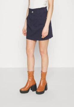 Vero Moda Petite VMWILD ALMA PAPERBAG SKIRT - A-Linien-Rock - Navy Blazer