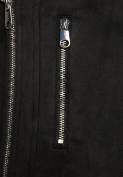 Vero Moda Tall VMJOSE SHORT JACKET - Kunstlederjacke - Black 8 Vero Moda Tall VMJOSE SHORT JACKET - Kunstlederjacke - Black -Vero Moda Verkäufe f9e373245a104756b77f2411470a233a